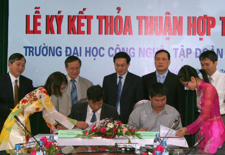 HiPT – Đại học Công Nghệ (ĐHQGHN) hợp tác R&D